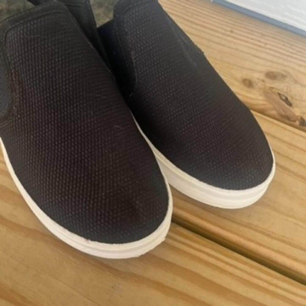 ** OluKai KI'IHELE Women’s Slip On Sneakers Black Mesh Size 10 - Picture 2 of 10